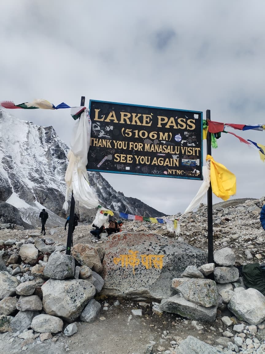 Larke la Pass